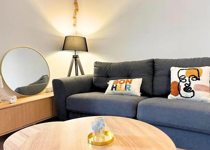 Apartment La Marne #11- Centre